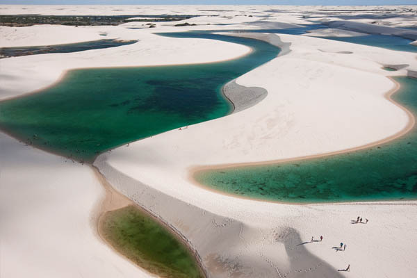 Gyönyörű természeti csoda a lagúnás sivatag