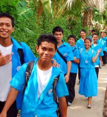 Minden diáknak 10 fát kell ültetni a Fülöp-szigeteken