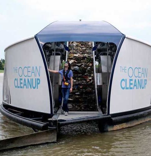 ocean cleanup napelemes hajók